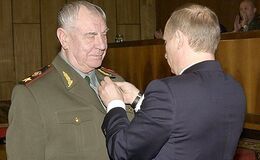 Награждение орденом Почета Дмитрия Язова.jpeg