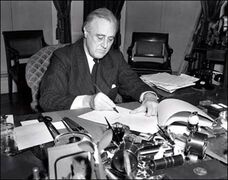 President Franklin D. Roosevelt-1941.jpg